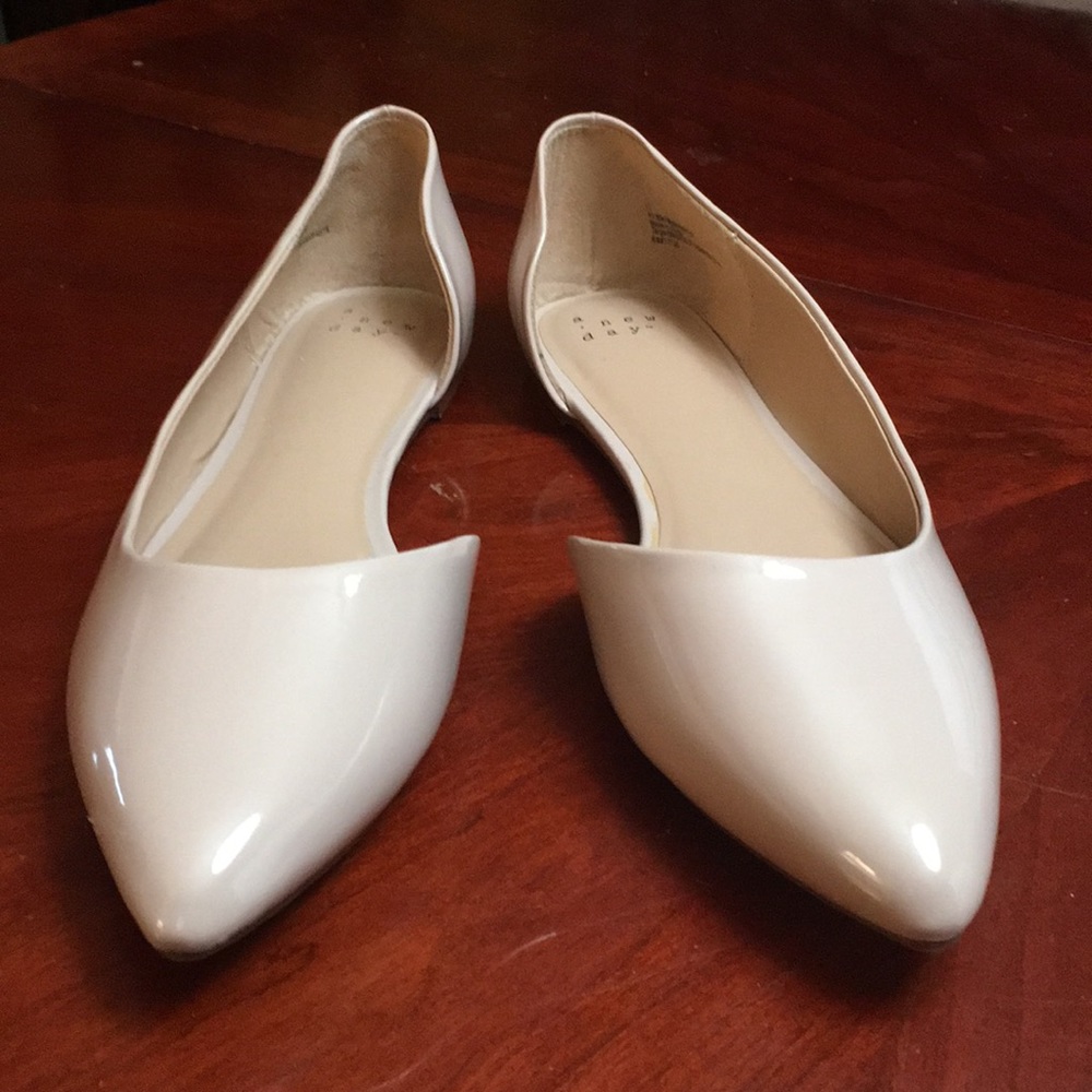 COPY - Nude Patent Flats by “a new day” Size 11